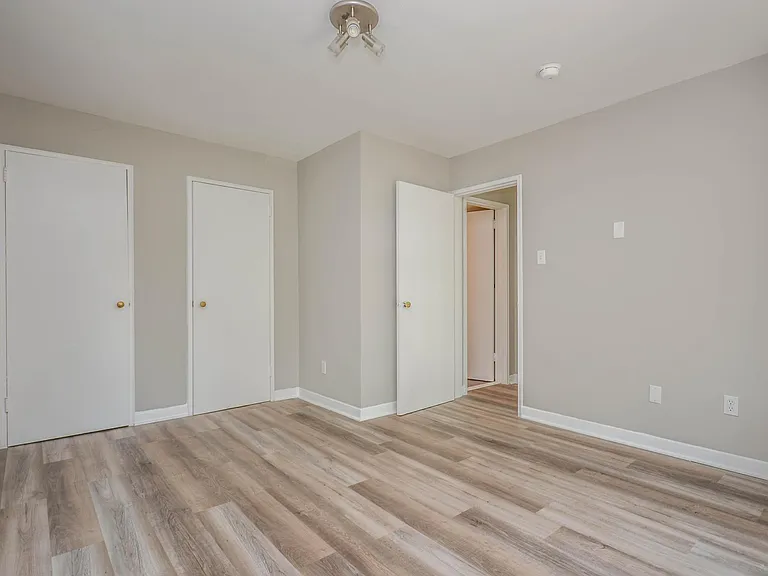 4840 Macarthur Blvd NW #404 — Photo 4