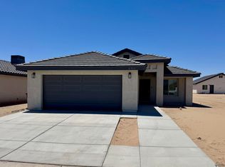 4711 E Los Olivos Dr, San Luis, AZ 85336