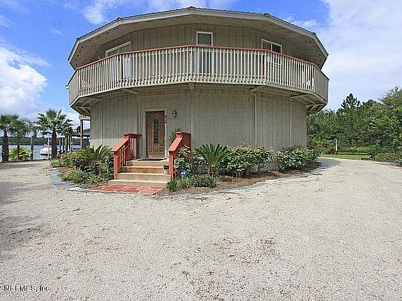 5th image of 147 Elsie Dr E