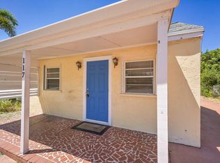 117 Mayfield Rd, Lantana, FL 33462