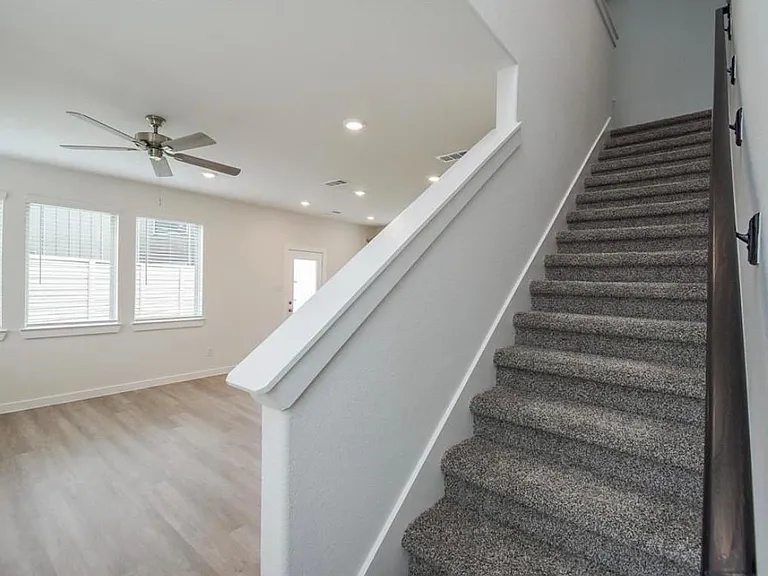 17231 Walden Lake Ln — Photo 5