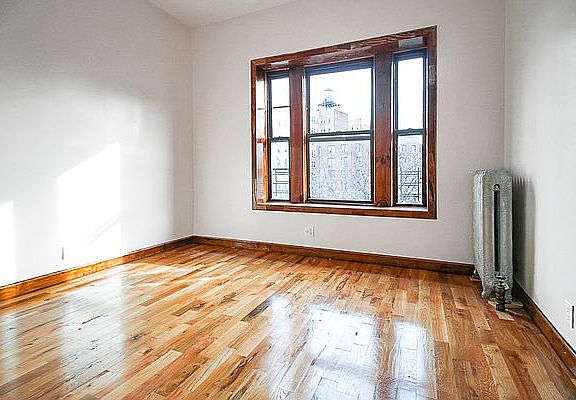 4th image of 85 Crooke Ave APT 14