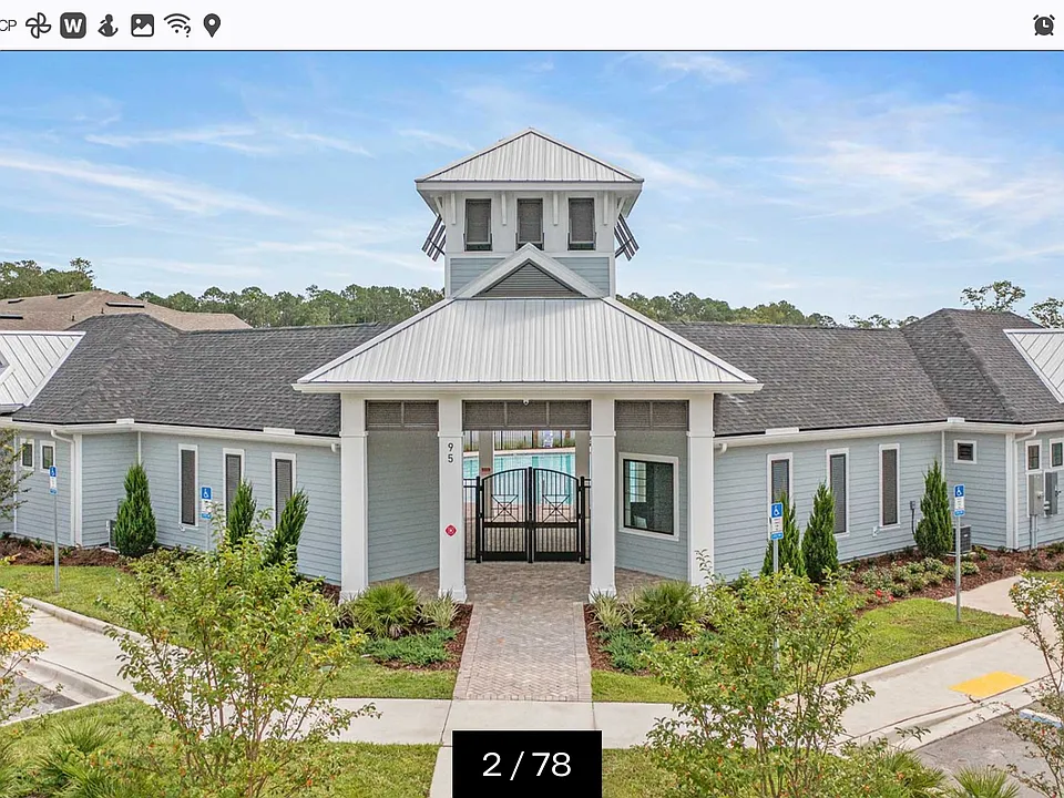 240 Pasadena Dr