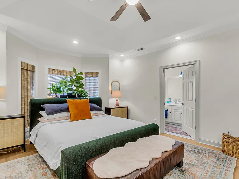 5049 Spaniel Dr — Photo 37