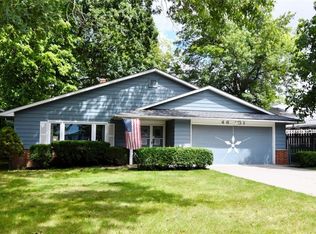 4651 Whitehall Dr, South Euclid, OH 44121