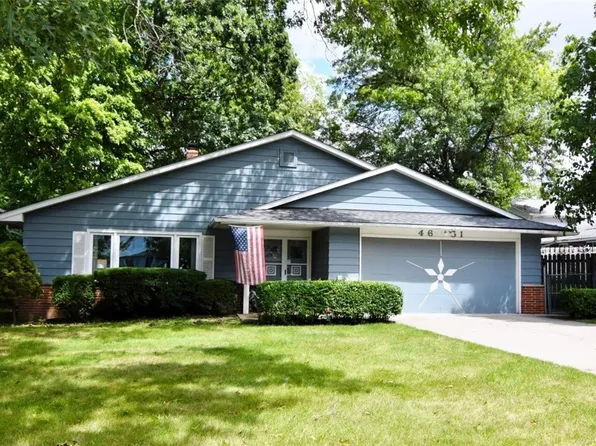 4651 Whitehall Dr, South Euclid, OH 44121