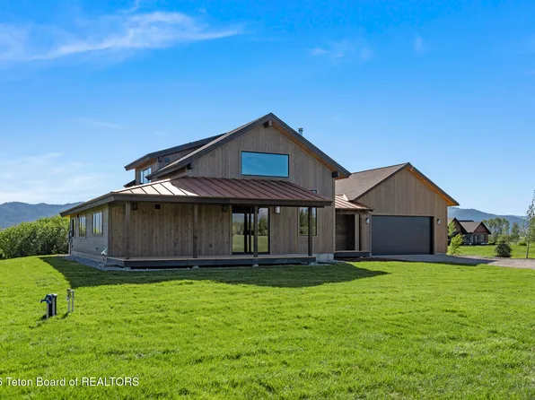 6322 Fox Springs Dr, Victor, ID 83455