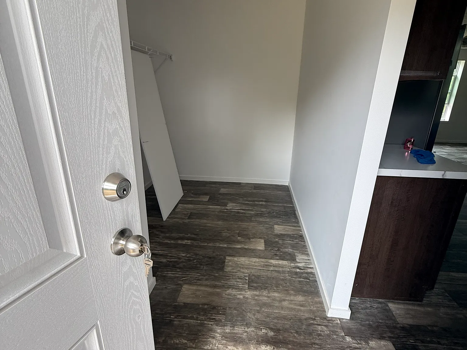 3 bed, 1200 sqft, $2,200 — Photo 4