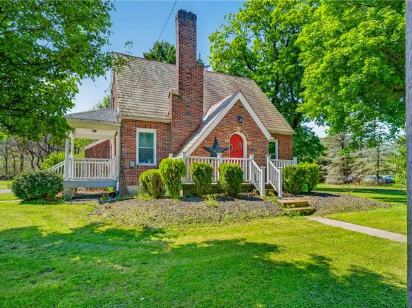 2735 Little Gap Rd, Palmerton, PA 18071