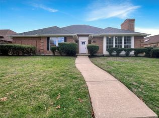 1316 Carriage Creek Dr, Desoto, TX 75115