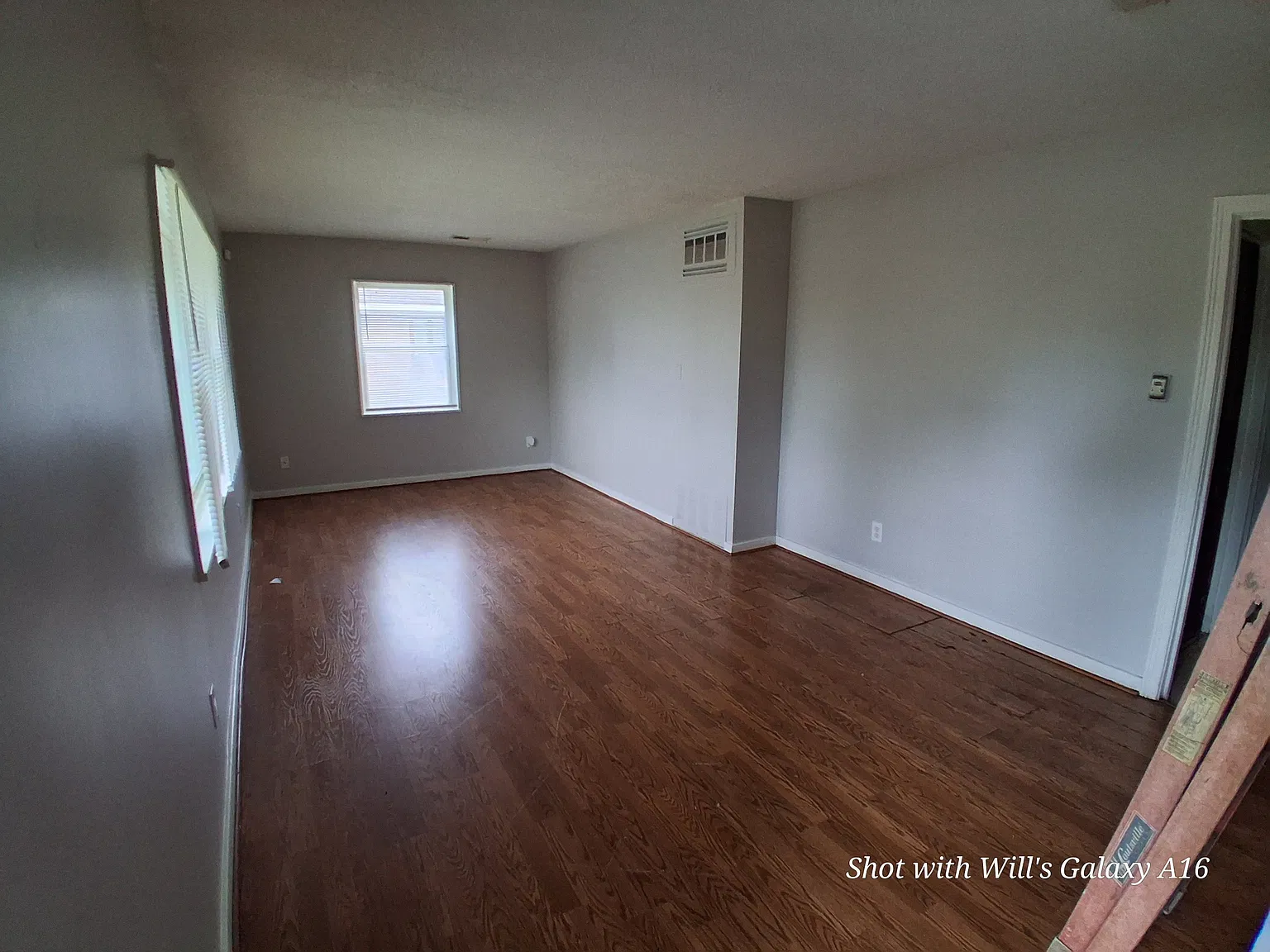 3 bed, 1547 sqft, $1,100 — Photo 4