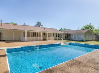 843 Maplewood Dr, Tuscaloosa, AL 35405