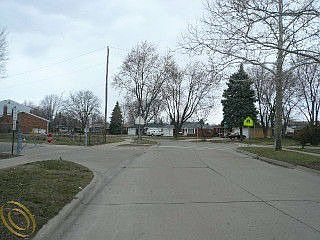 2nd image of 12524 De Cook Dr