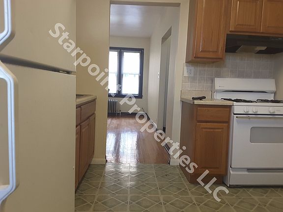 4th image of 10922 S Vernon Ave APT 2E