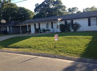 1723 Clarence St, Westlake, LA 70669