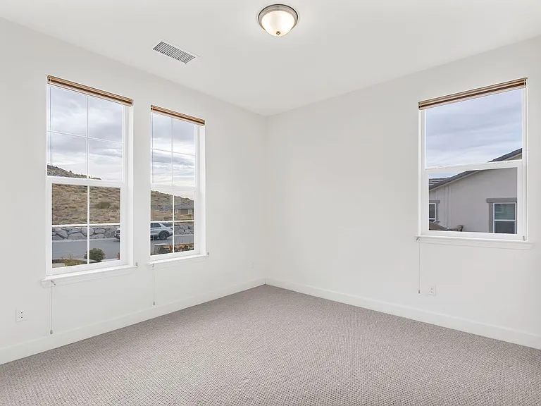 10513 Claim Jumper Way — Photo 20