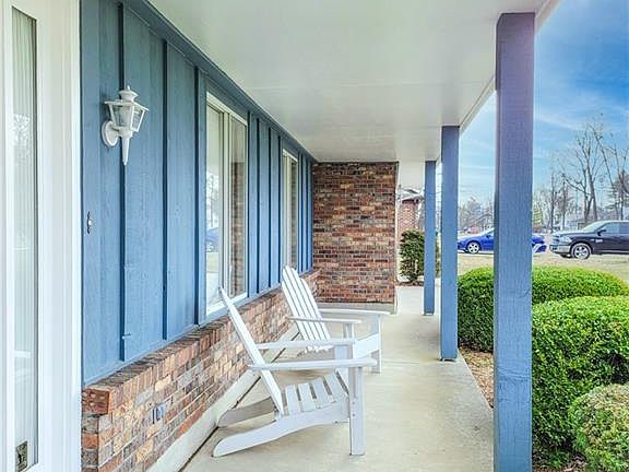 3rd image of 7231 Brandtvista Ave