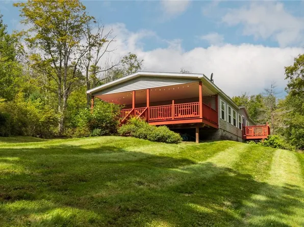 537 Merwin Street, Jewett, NY 12444