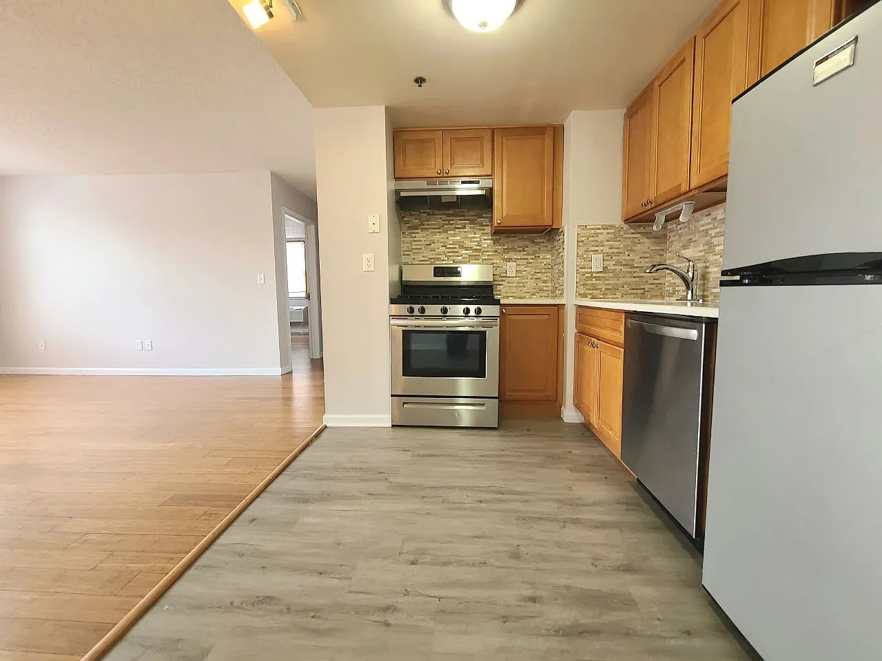 1 bed, 800 sqft, $2,125 — Photo 3