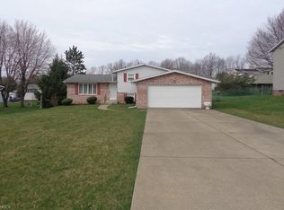 3267 Woodington Ave SW, Canton, OH