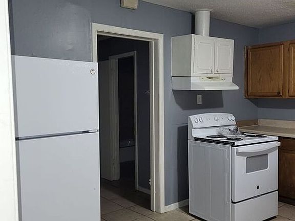 2nd image of 2188 Shannon Ave