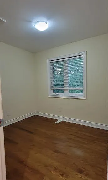 1721 Ellesmere Rd #UPPER — Photo 21