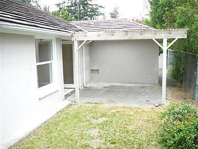 2nd image of 16106 Stone Ave N
