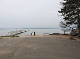 425 Woodlawn Ave, Roscommon, MI 48653