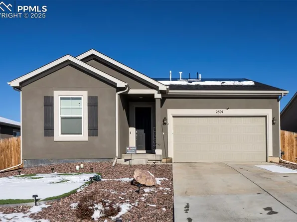 2307 Sunrise Ln, Pueblo, CO 81008