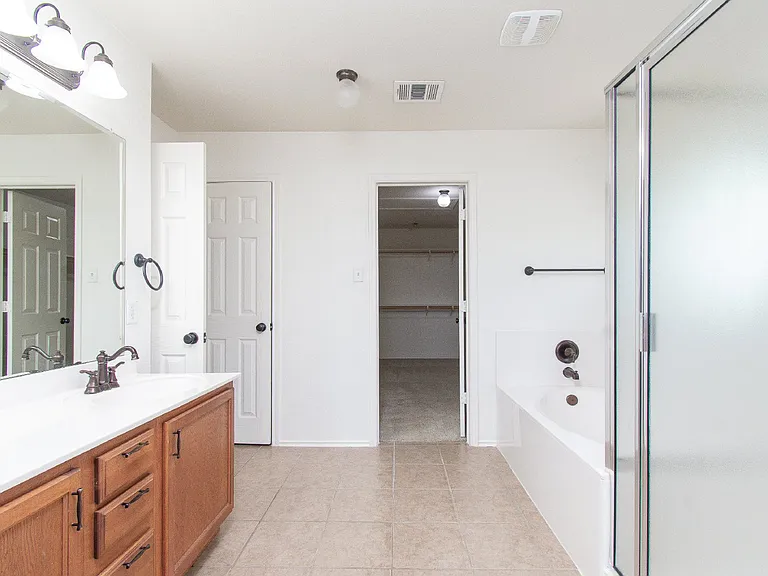 4902 Selenite Ct — Photo 29