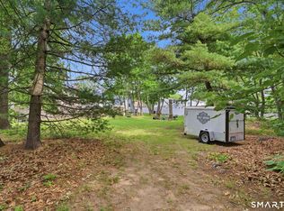 Sylvester St, Bristol, CT 06010