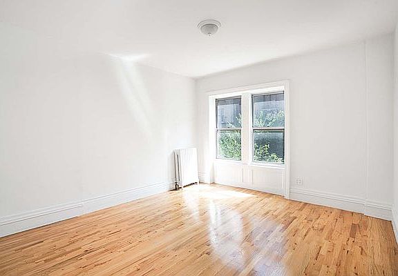2nd image of 529 W 144th St #2