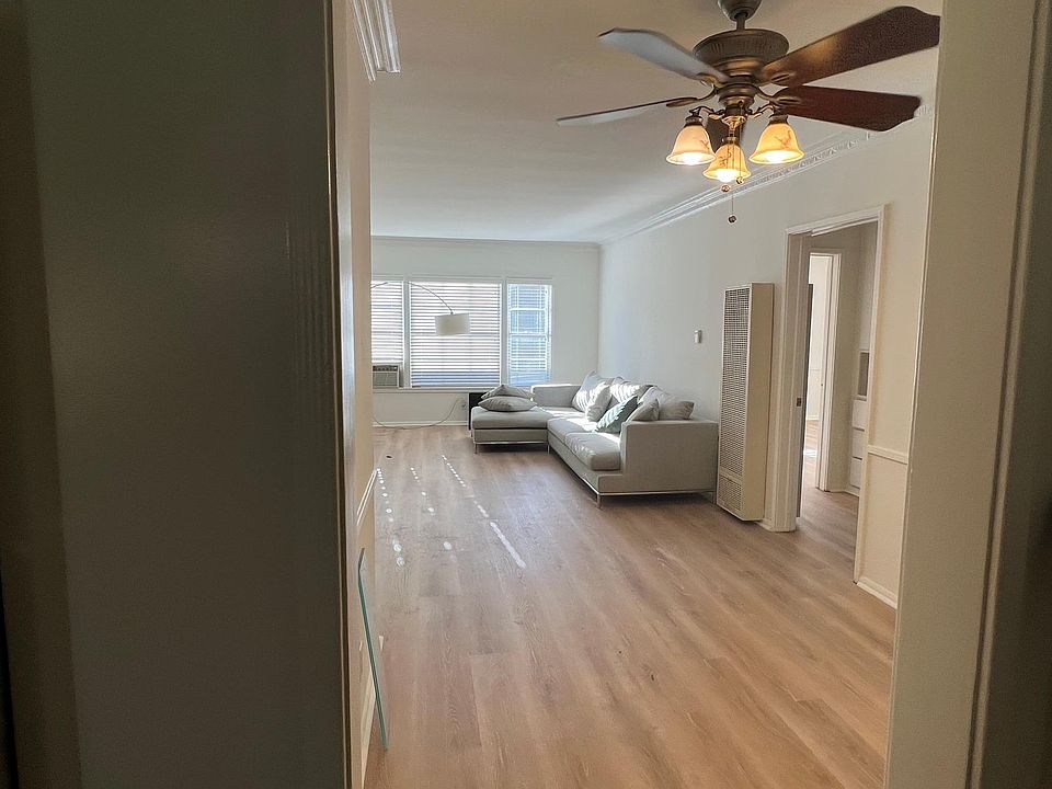 1st image of 11329 Burnham St #11329
