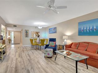 1810 Kings Lake Blvd APT 103, Naples, FL 34112