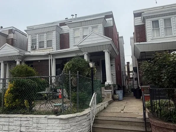4424 N 8th St, Philadelphia, PA 19140