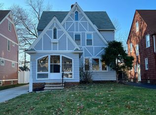 2324 Allison Rd, University Heights, OH 44118