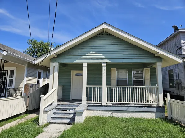 3907 Franklin Ave, New Orleans, LA 70122