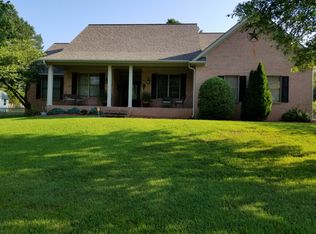 1475 Krebs Station Rd, Paducah, KY 42003