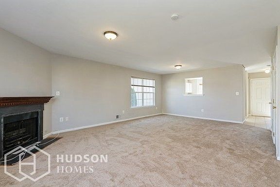 4th image of 9 Ashley Ct #1009