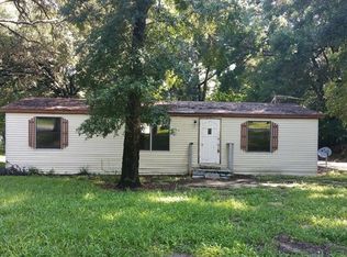 203 Morningside Ave, Lady Lake, FL 32159