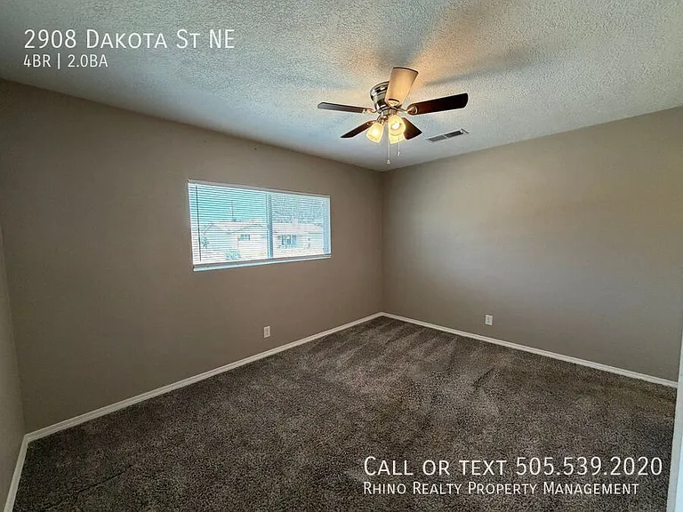 2908 Dakota St NE — Photo 7