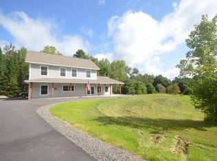 209 Baker Rd, Winterport, ME 04496