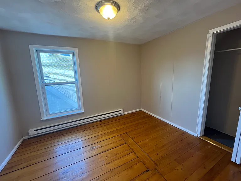 94 Chatham St #1 — Photo 8