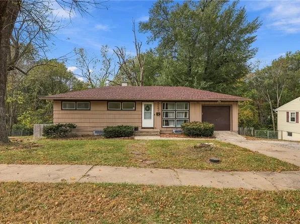 5332 Hunter St, Raytown, MO 64133