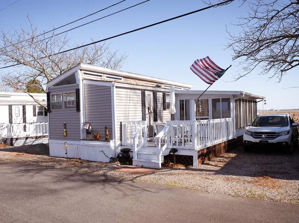 308 Route 286 #33, Seabrook, NH 03874
