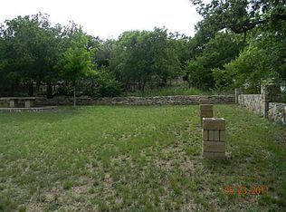 416 Cedar St, Hico, TX 76457