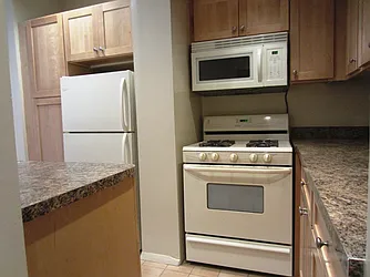 Rented by City Connections Realty