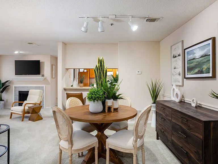 Brook Valley Apartment Homes — Photo 11