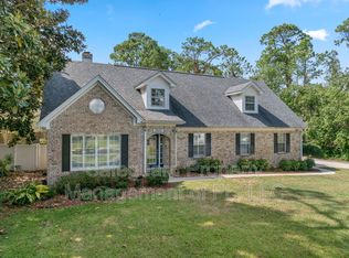 3893 Paradise Bay Dr, Gulf Breeze, FL 32563