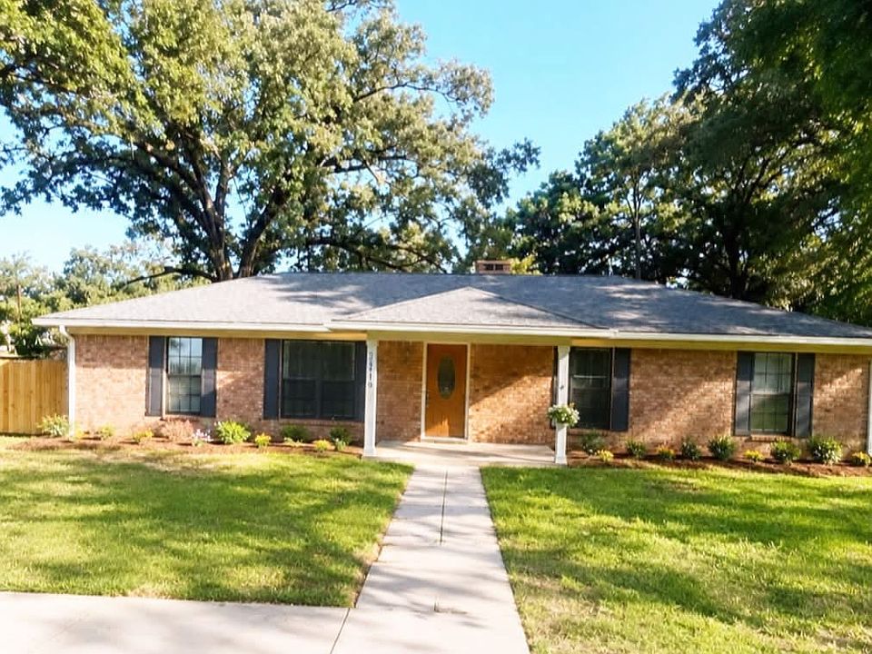 1st image of 225 Denise Ln
